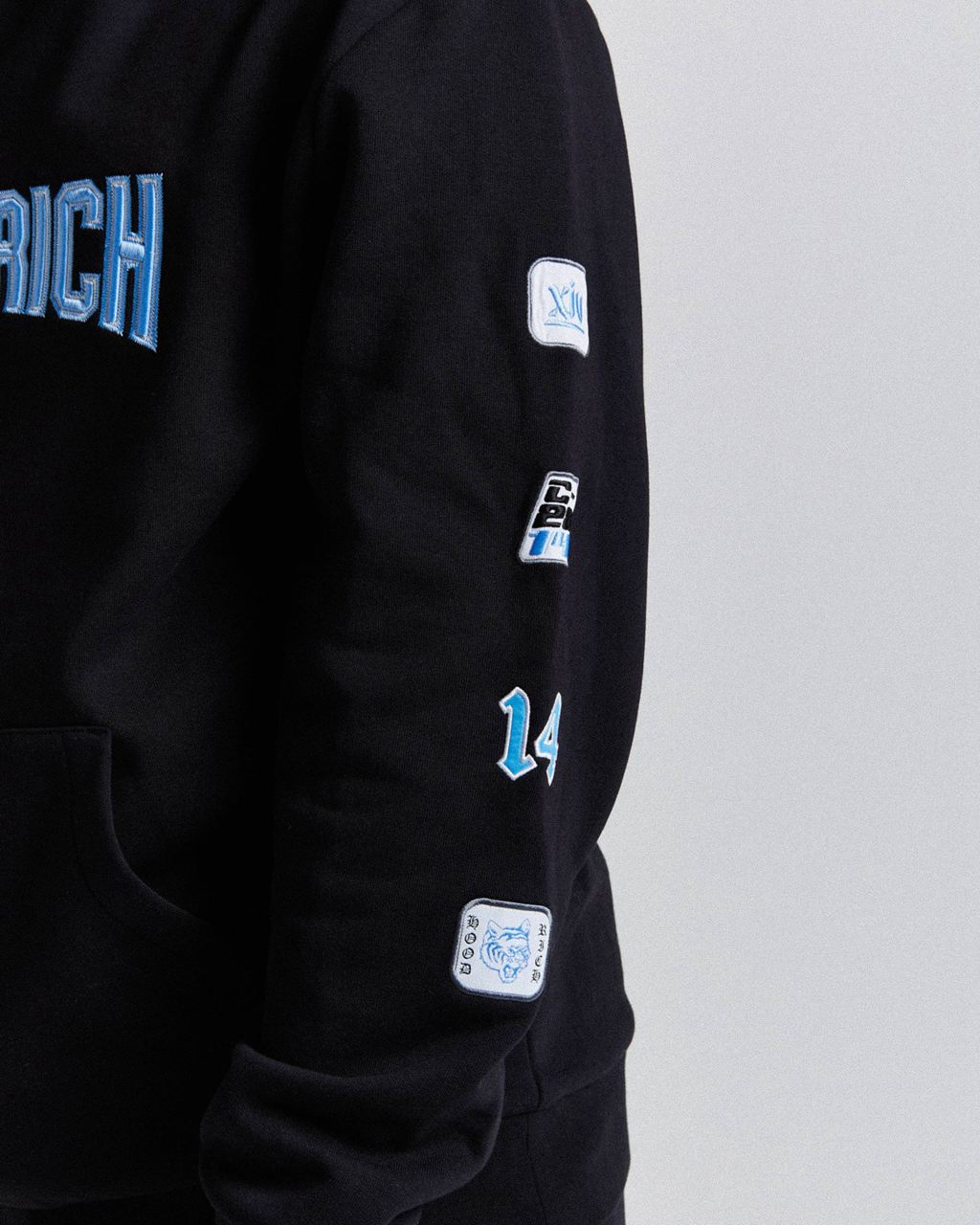 Black/Blue/White Hoodrich Claw Hoodie USA | 159-ZNYHQR